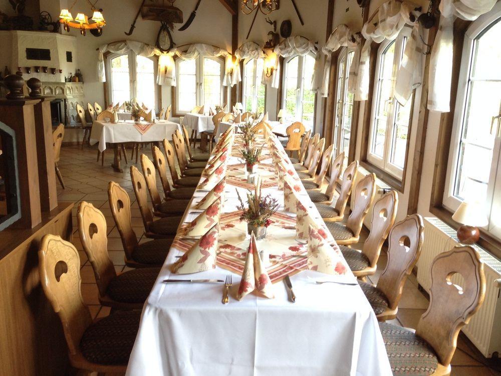 Hotel & Restaurant Zur Spreewaelderin Golssen ภายนอก รูปภาพ